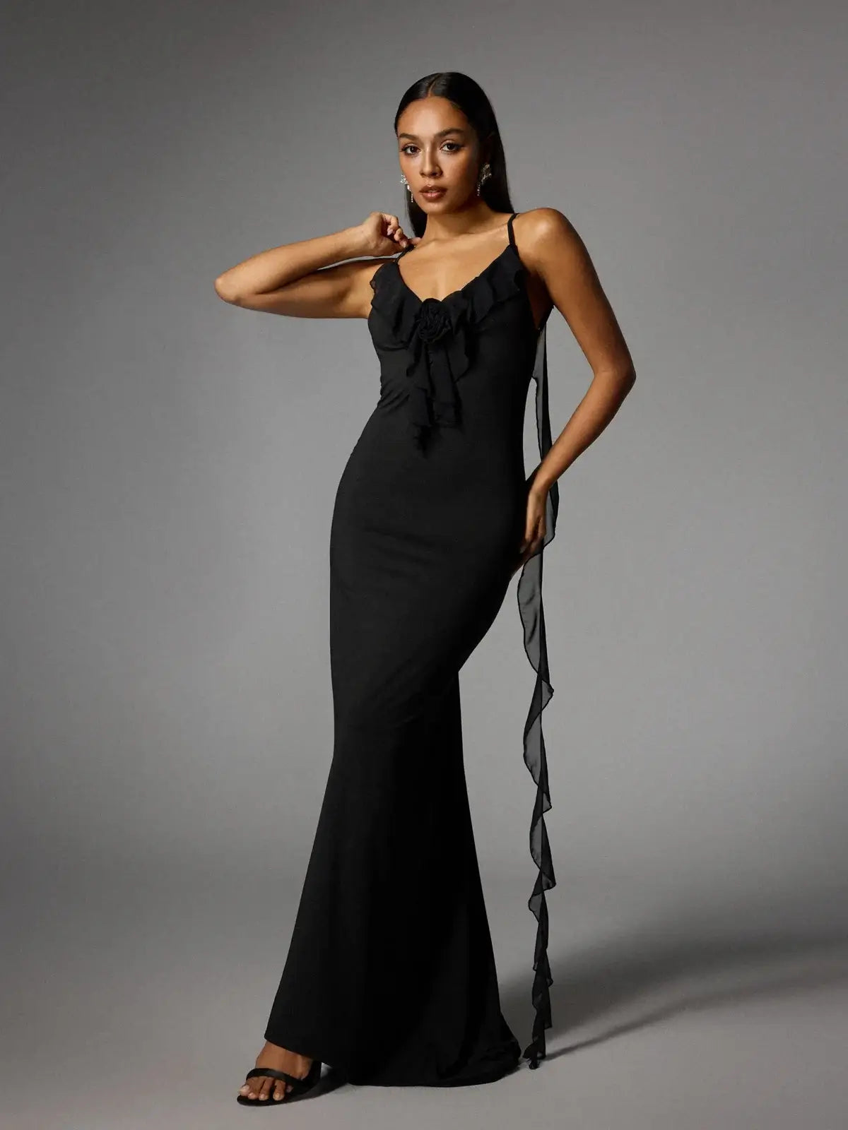 V Neck Backless Draped Dress - Rubia