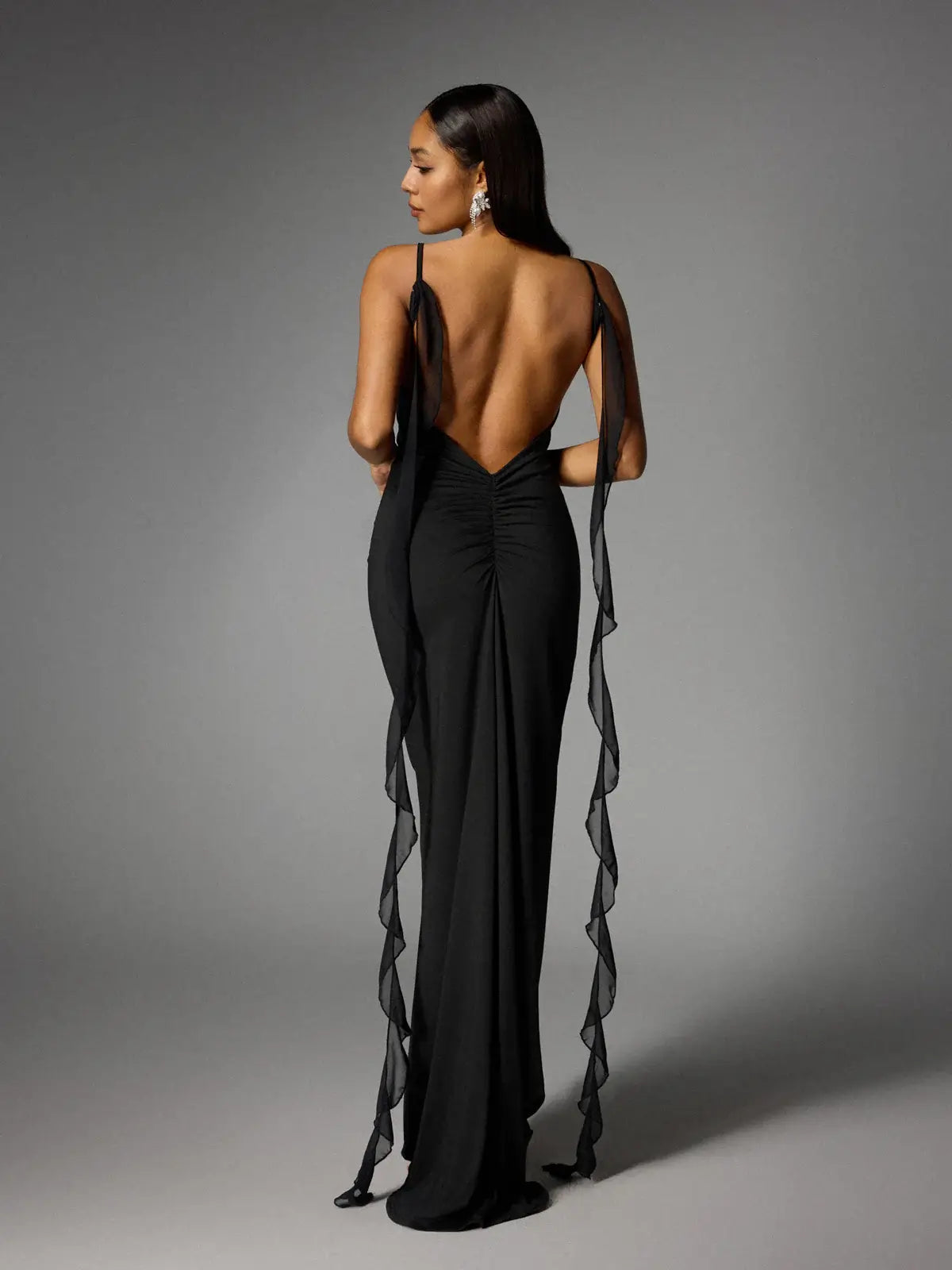 V Neck Backless Draped Dress - Rubia