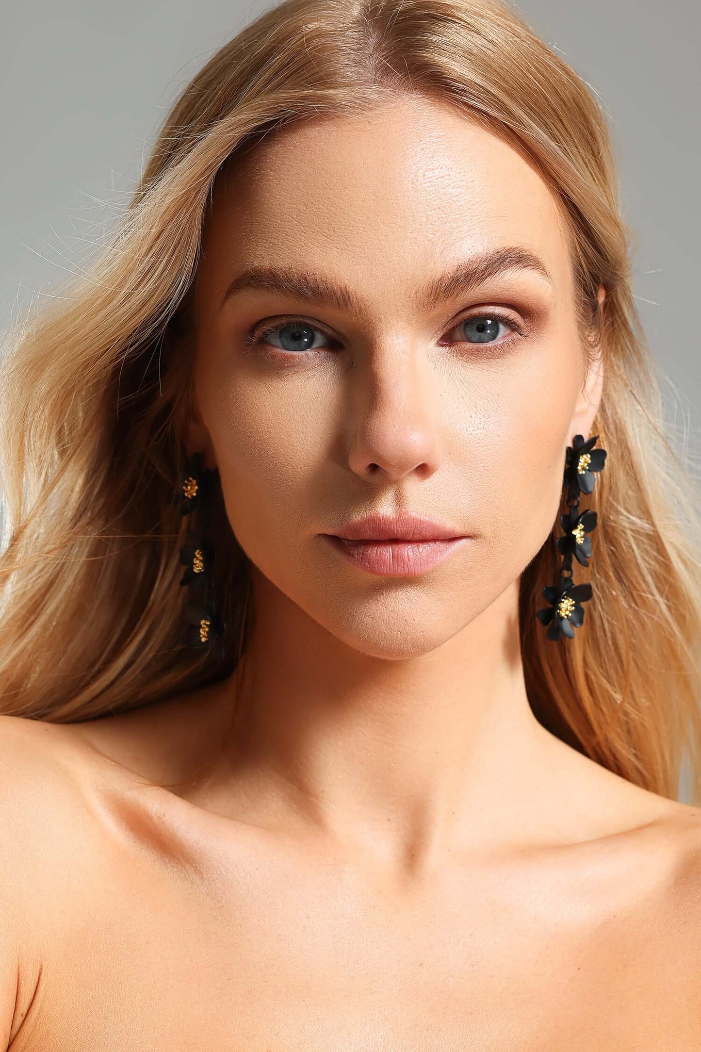 Triple Flower Earring - Lian