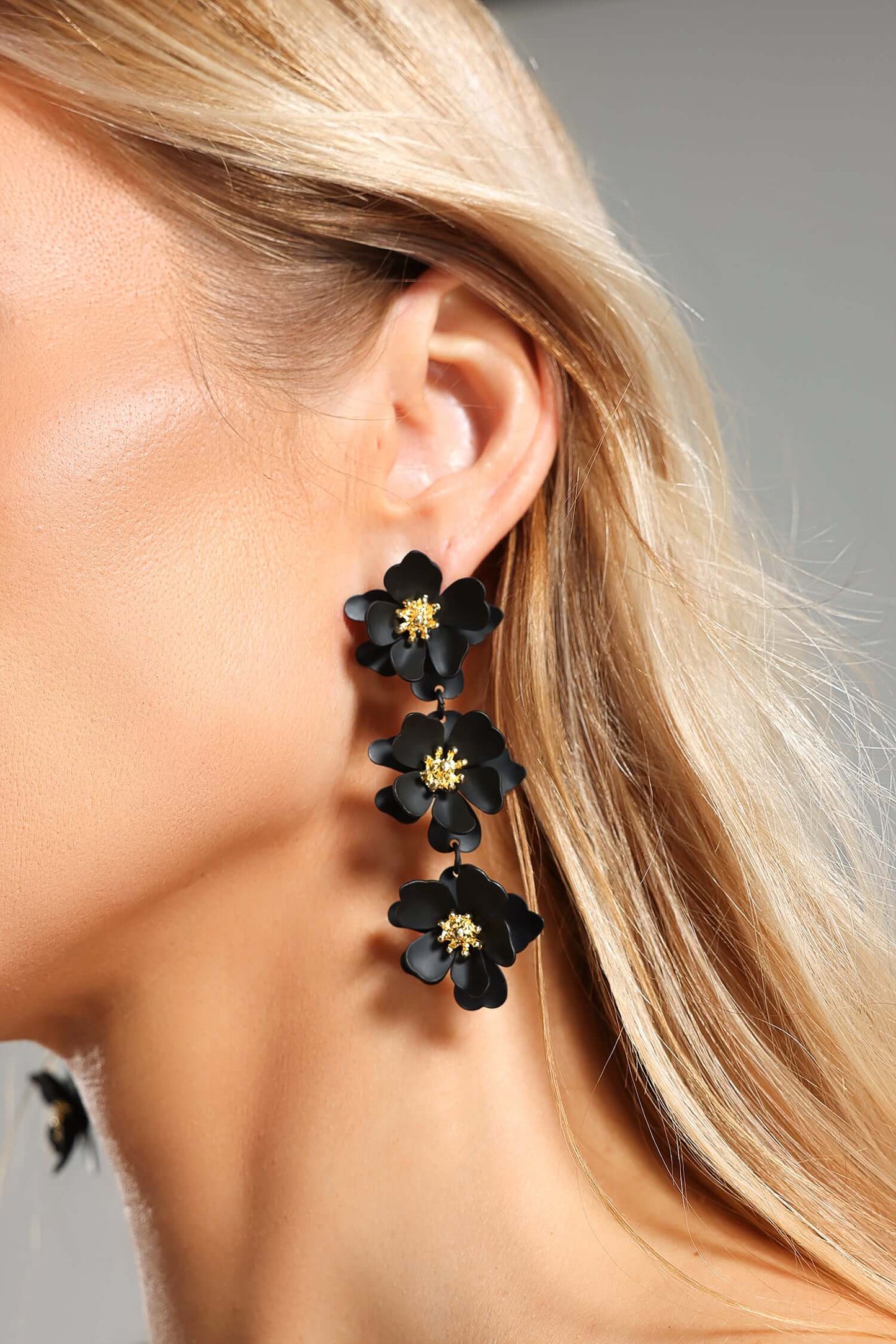 Triple Flower Earring - Lian