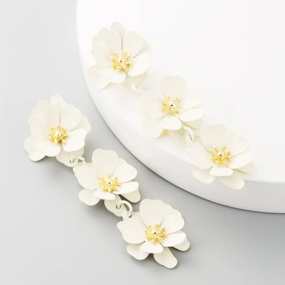 Triple Flower Earring - Lian